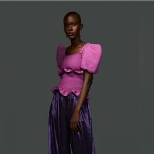 ORIRE Nama Smocked Puff Sleeve Top Orchid Pink NWOT Women’s Size 4